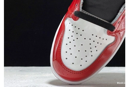 JORDAN - 1 CHICAGO CK5666-100 HIGH FEARLESS RETRO UNC 0306